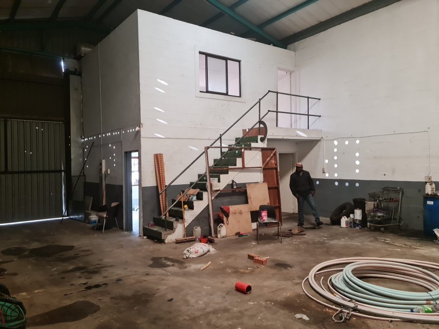 To Let commercial Property for Rent in Gants Plaza Western Cape